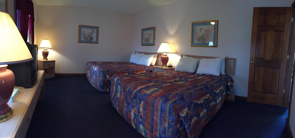 Twelve Oaks Inn Branson Exterior foto